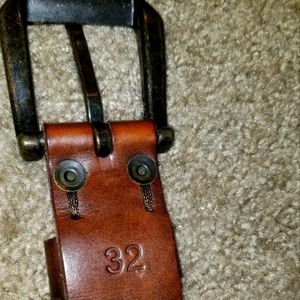 ABERCROMBIE LEATHER BELT 32-34 (Disc Ship)